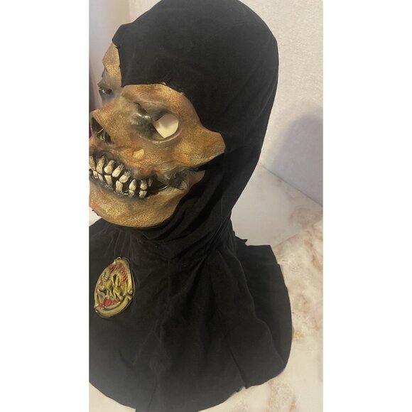 2004 Mario Chiodo Studios Halloween Scary Skeleton Mask W/black Hood Horror - Picture 6 of 9